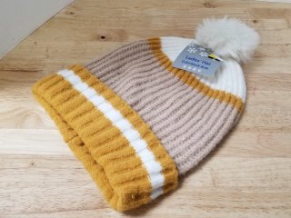 New Ladies Knit Hat