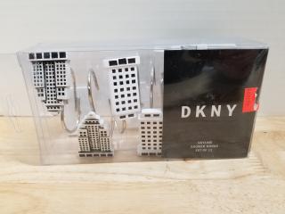 New shower curtain hooks 