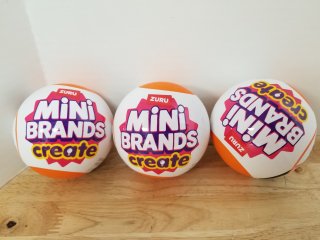 New Zuru Mini Brands Create Balls