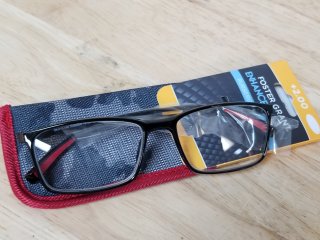 New Foster Grant Reading Glasses