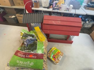 Red Bird Feeder Set