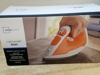 New Mainstays Lightweight Iron