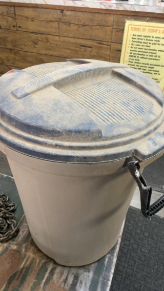 Used Trashcan with Lid