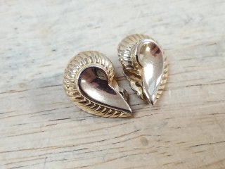 Vintage Tiara Clip-On Earrings, .75 in