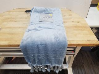 New Plush Throw 50 x 60