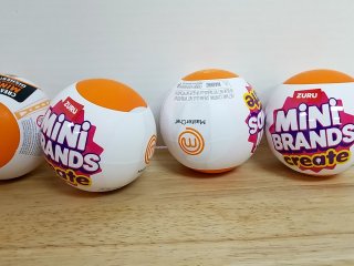 New ZURU Mini Brands Balls