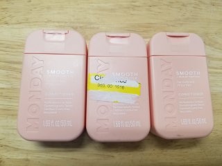 New Monday Smooth Conditioner Set