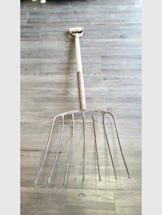Vintage 6-Tine potato fork
