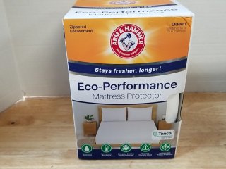 New Arm & Hammer Mattress Protector, Queen