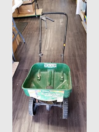 Scotts Turf Builder Spreader