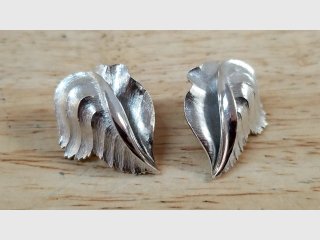 Vintage Trifari Leaf Earrings, 1 in