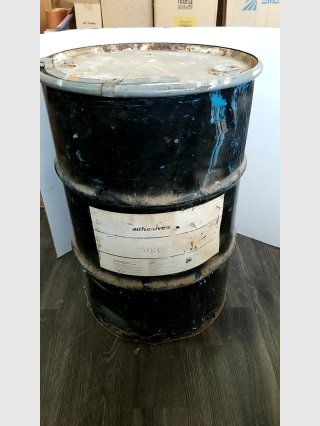 Used Adhesives Metal Drum, sealing ring 36 inch tall 