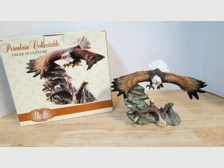 New Porcelain Eagle Sculpture, exc cond, 9 by 8 inch