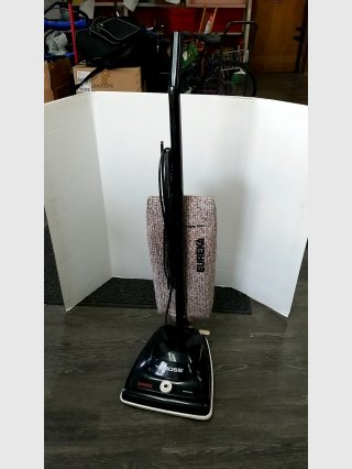 Eureka Upright Vacuum Cleaner