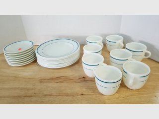 Vintage Corning pyrex and corning dished