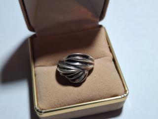 Stamped 925 silver ring, size 8