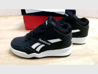 New boys Reeboks, 11M