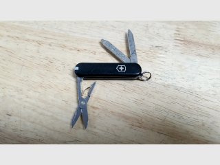 Victorinox Swiss made pocket knife, 5 in open