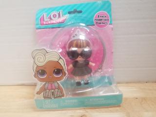 New LOL set, figure itself measures approx 4 inch