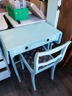 Vintage Blue desk and Chair