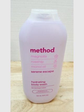 New Method Serene Escape Body Wash