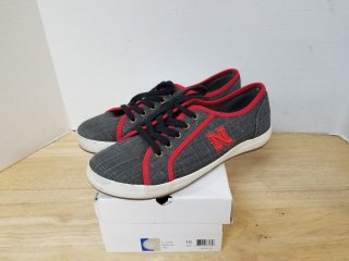 Husker shoes size 10 Medium 