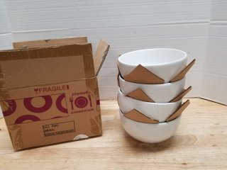 New 4 pack of 24 oz bowls 