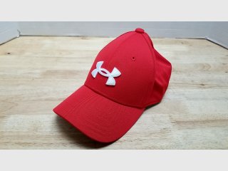 New Youth small under Armour cap
