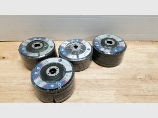 Stack of 3M Flap Discs 40 Grit