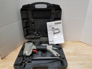 Finish nailer 