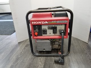 HONDA  EB 3000 generator 