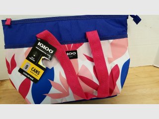 Igloo 9-Can Cooler Tote Bag