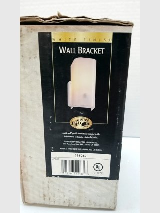 Korcelen White Wall Bracket Light