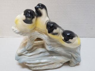 Shawnee planter, approx 9 by 7 by 6 inch