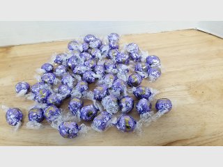 Lot of Lindt Lindor Truffles white chocolate 