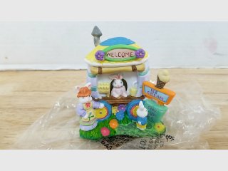 New Easter Bunny Ice Cream Stand Figurine
