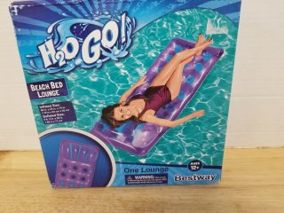 New pool lounge approx 69 by 25 by 10 inch 