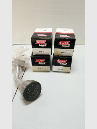 B5 Oil Filters, see pics for what they fit