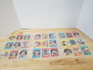 Topps baseball cards 1959