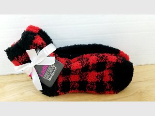 Ladies Fuzzy Plaid Slipper Socks size 4-11