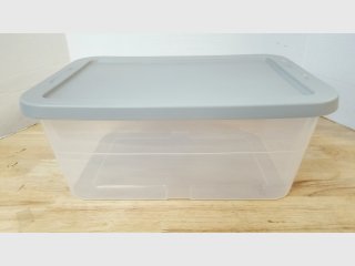 Storage Bin with Lid 16 by 12 by 7 inch
