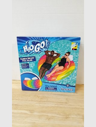 New large Dreams Pool Float, 65 by 58 by 17 inches 