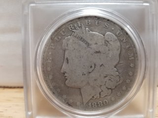 1880 Morgan silver dollar 