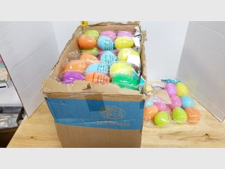 Lot of Plastic Easter Eggs