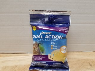 2 cat, flea and tick collars 