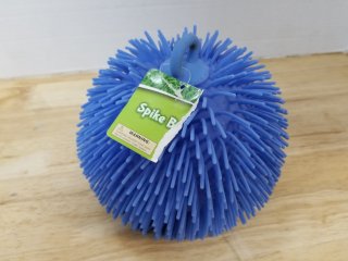 New Spike Ball Dog Toy