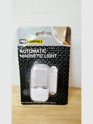 Pro Essentials Automatic Magnetic Light