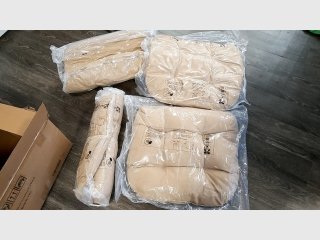 New 4 Tufted Outdoor cushions,  21x21x5 in