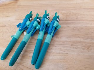New easter boxing pens