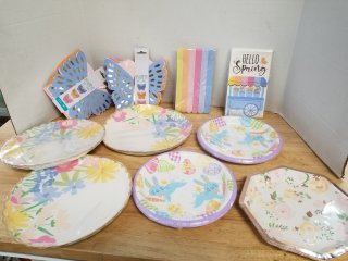 New easter plates, napkins, decor